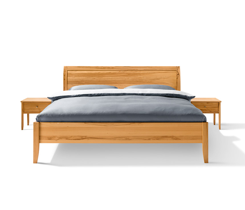 Beautiful high-end solid wood beds