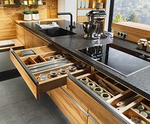 Linee beech Kitchen Cabinets