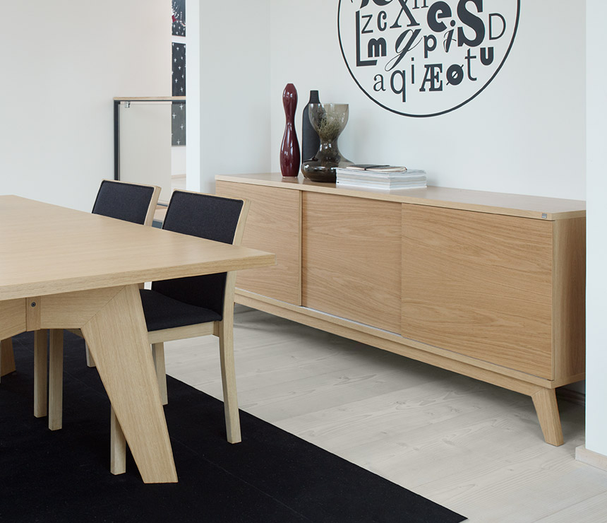 Skovby A1733 sideboard