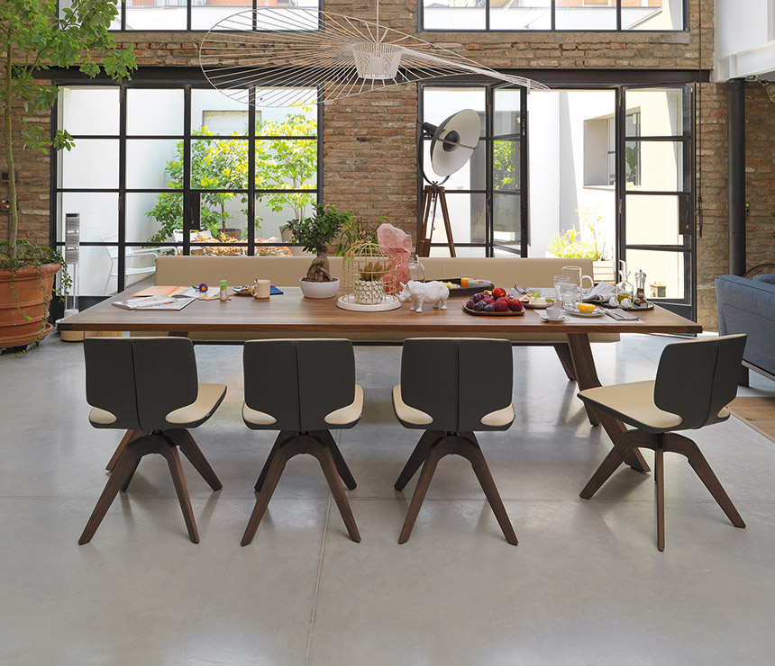 High-end solid wood dining table extended and lengthways