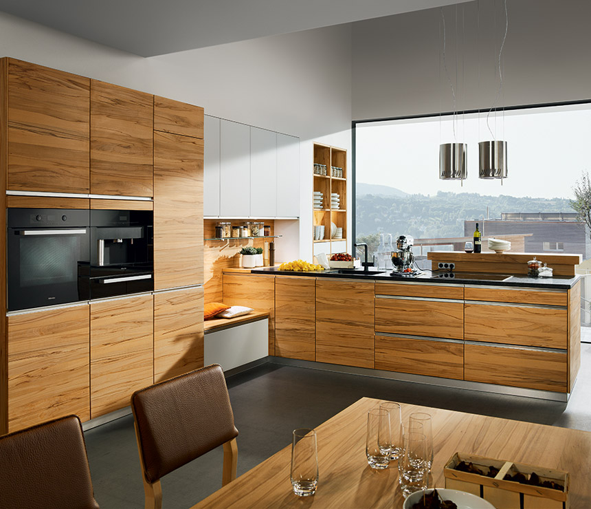 Linee luxury kitchen in beech
