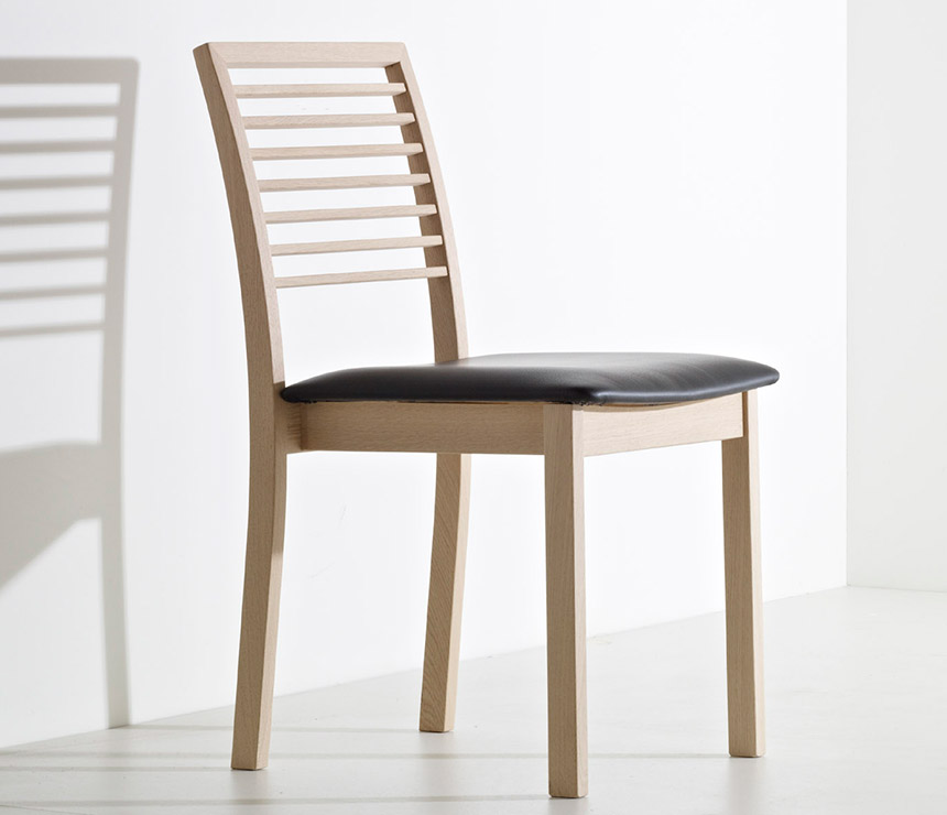 Low-back chair