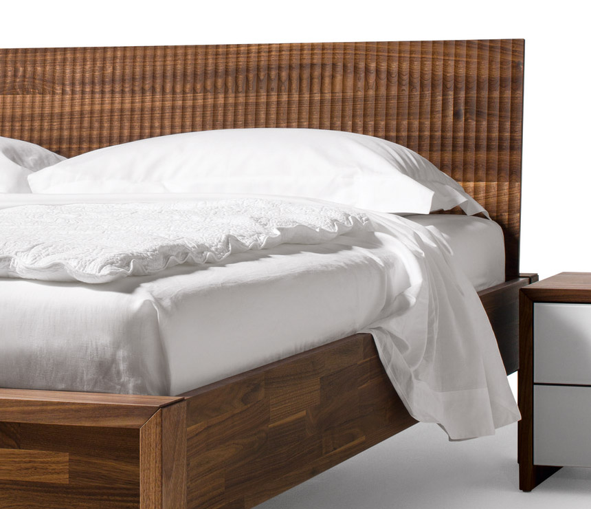 Close up of the amazing Relief headboard