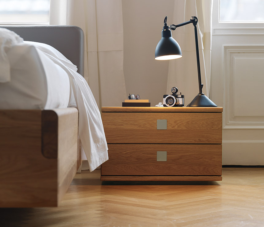 Nox oak bedside cabinet