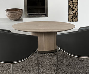 Height-adjustable coffee-cum-dining table
