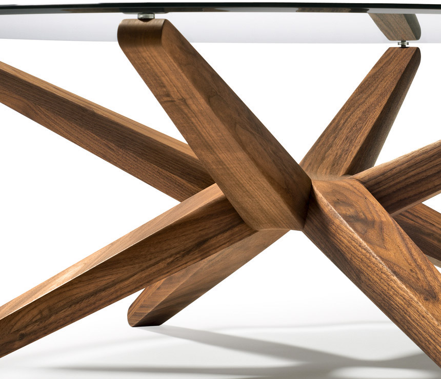 Close-up detail of the legs of the Stern coffee table