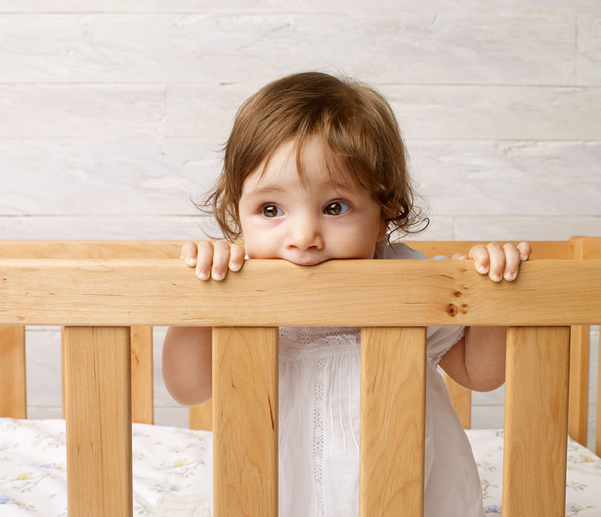 Solid wood baby cot bed from Team7