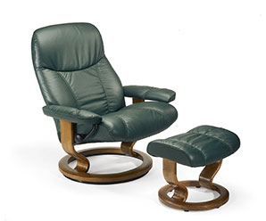 Scandinavian recliner chair