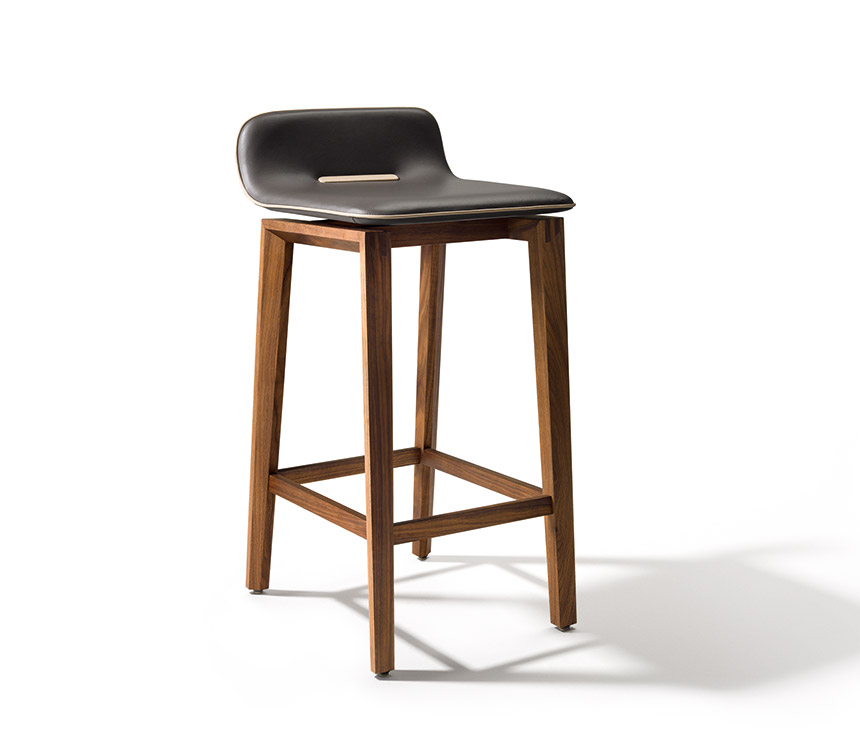 Walnut Team7 Ark barstool