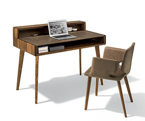 4-legged TEAM 7 Sol desk in solid wood