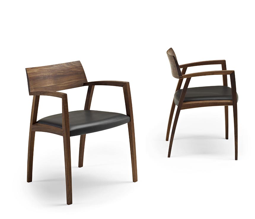 Walnut and black leather version of the DM326 Danish dining chair